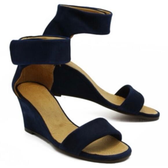 Chie Mihara Black Ruala Ankle Strap Wedge Heel Sandal - 36 / 6 - Picture 1 of 15
